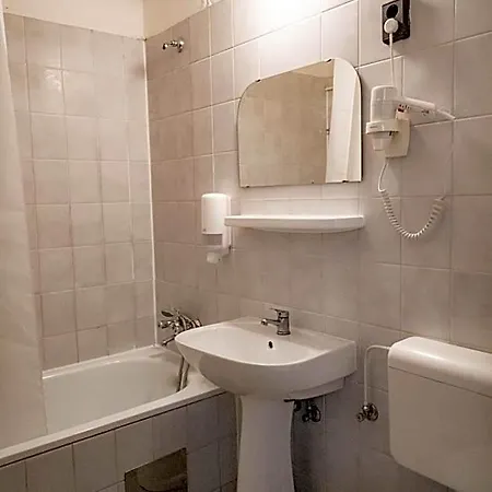 Hostal Equity Point Budapest
